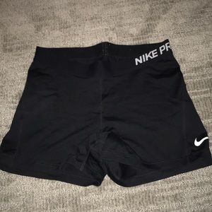 Black Nike Pros